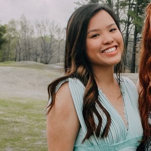 Meet your Posher, Emily